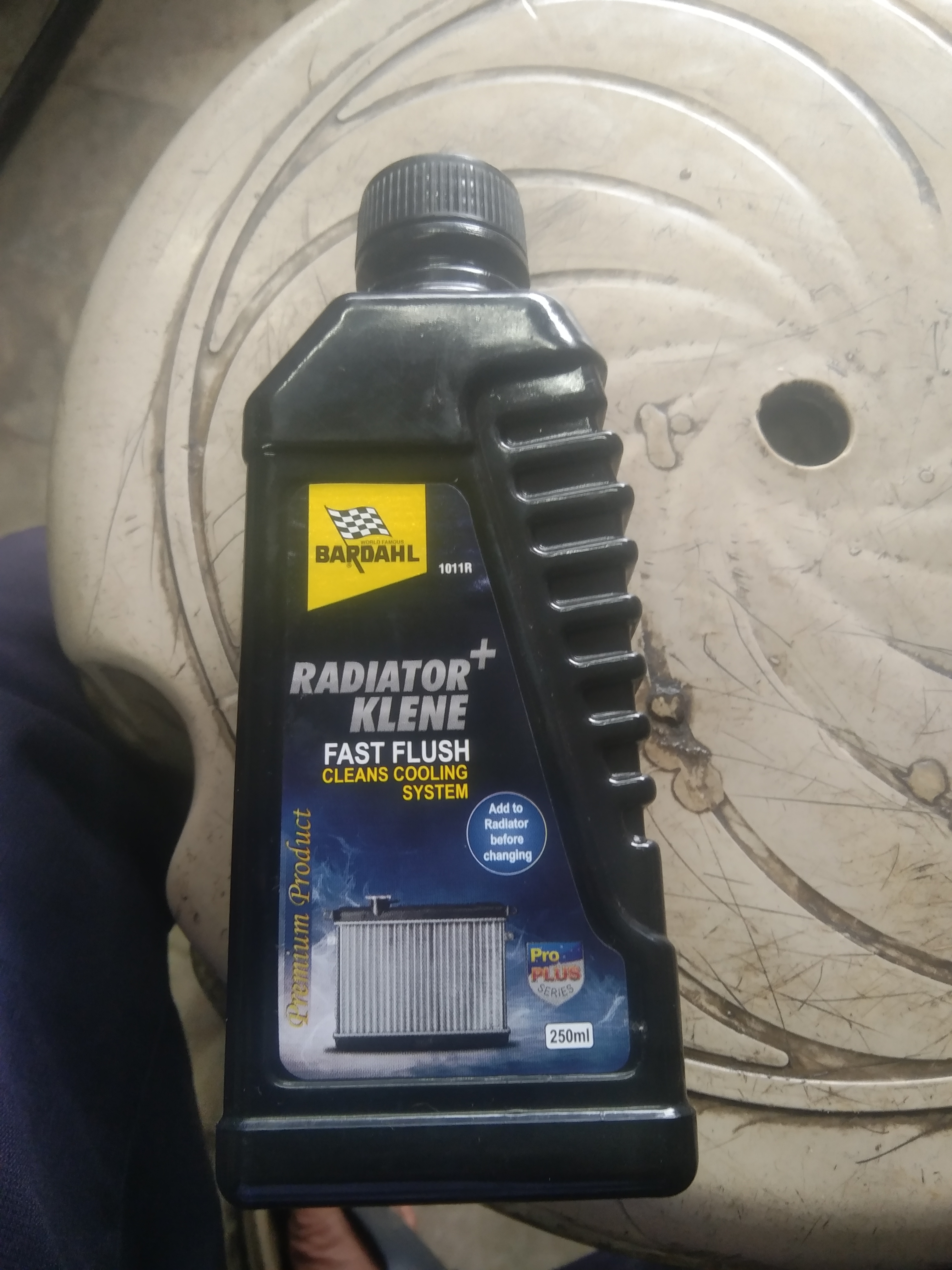 Radeator plus klene 250 ml 